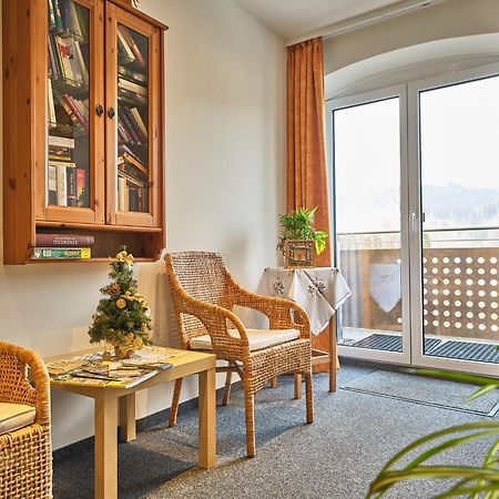 Pension Ehrenfried - Hotel Garni Kindberg エクステリア 写真