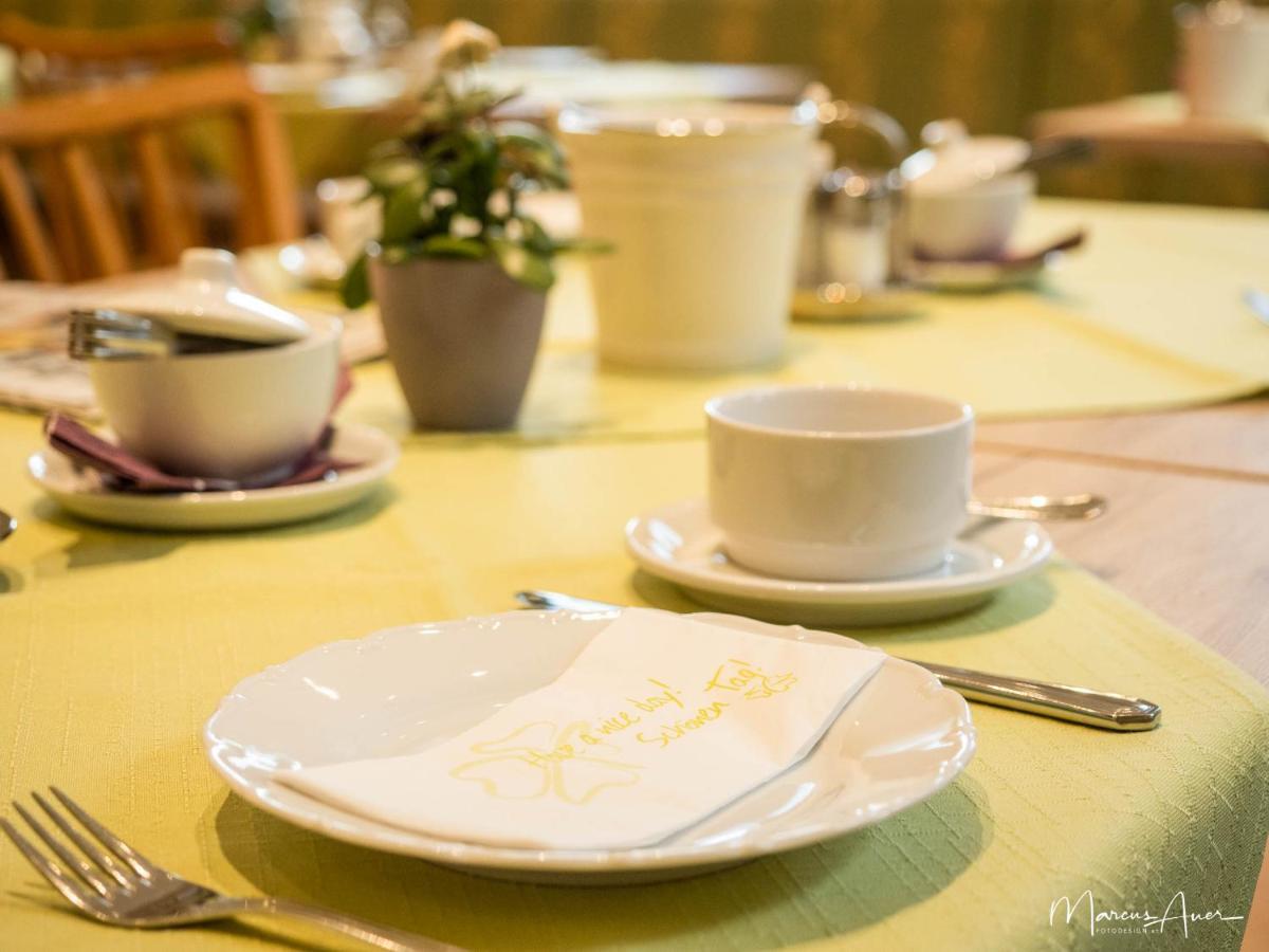 Pension Ehrenfried - Hotel Garni Kindberg エクステリア 写真