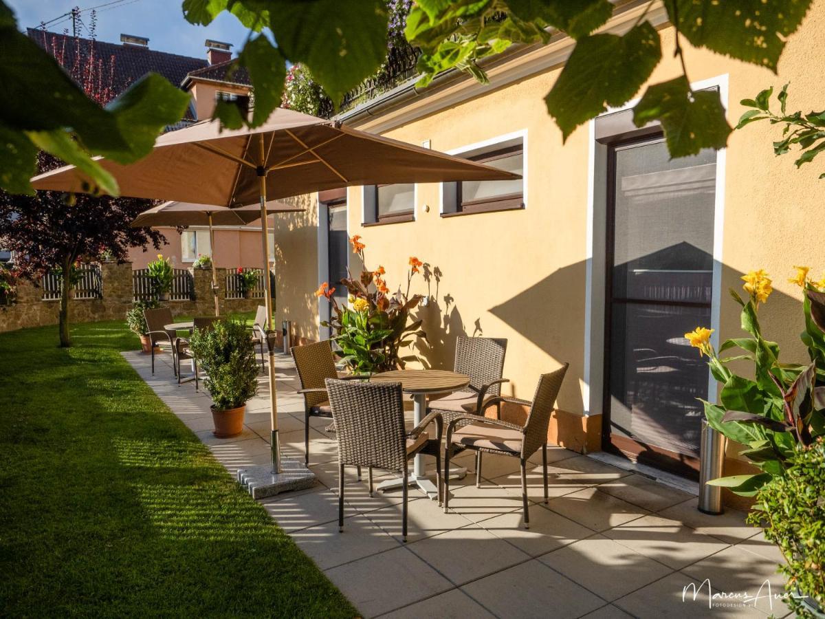 Pension Ehrenfried - Hotel Garni Kindberg エクステリア 写真