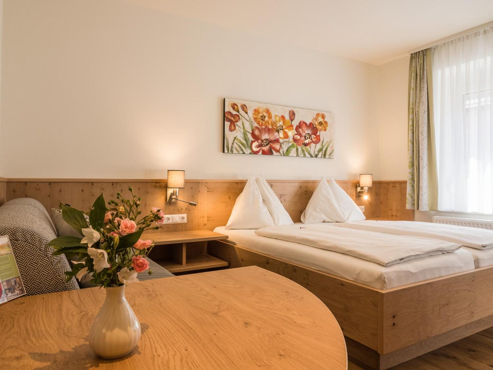 Pension Ehrenfried - Hotel Garni Kindberg エクステリア 写真