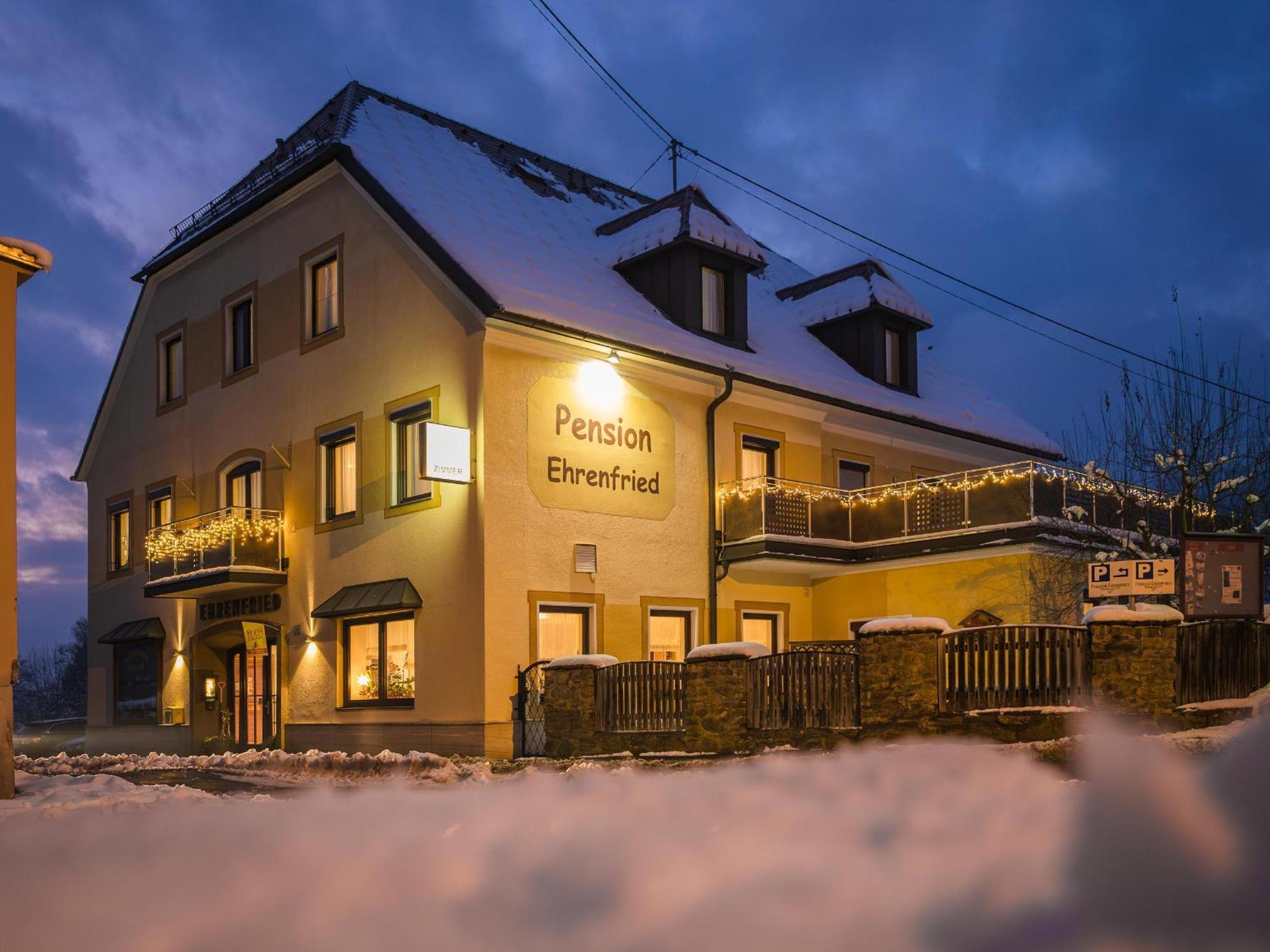 Pension Ehrenfried - Hotel Garni Kindberg エクステリア 写真