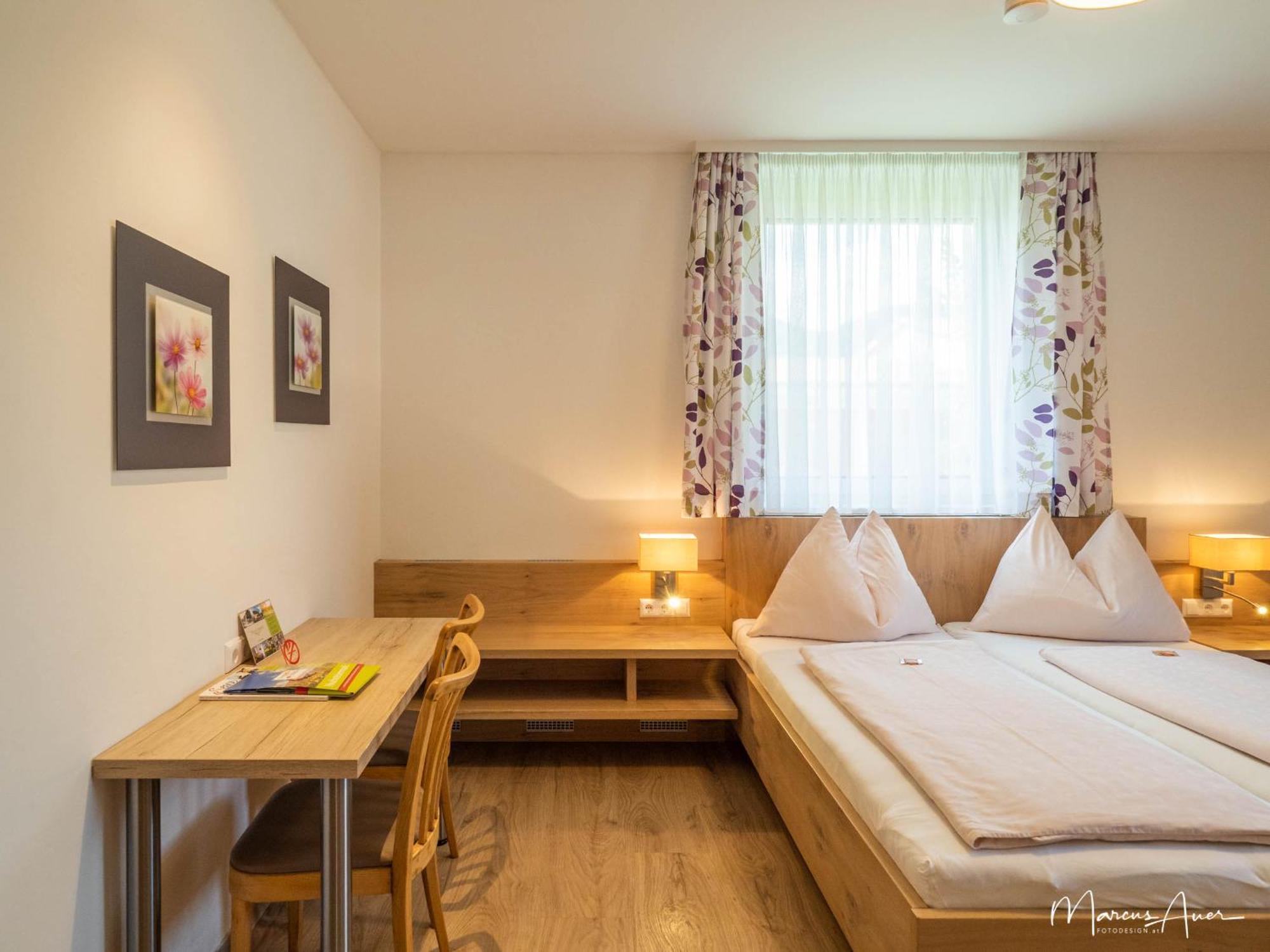 Pension Ehrenfried - Hotel Garni Kindberg 部屋 写真
