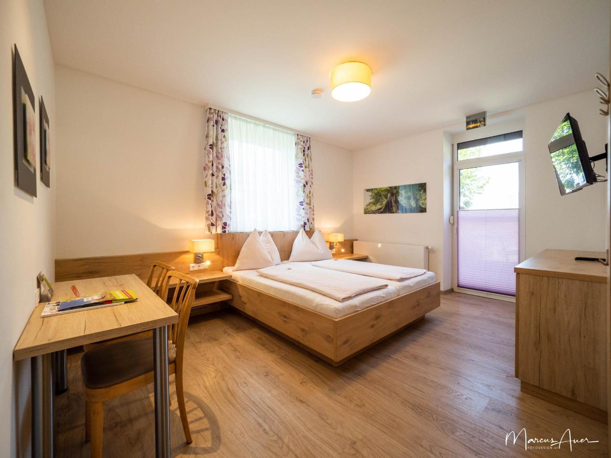 Pension Ehrenfried - Hotel Garni Kindberg 部屋 写真