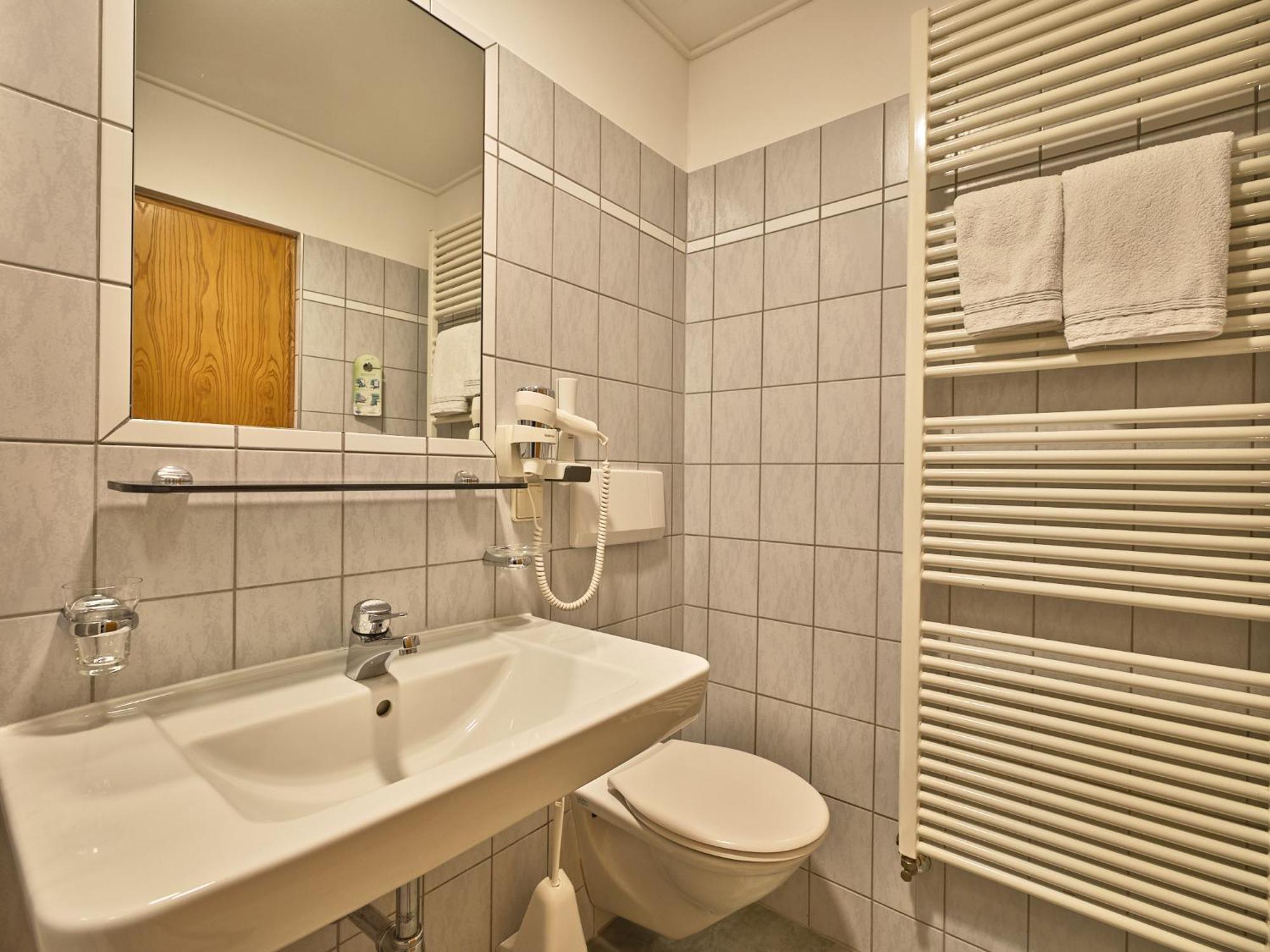 Pension Ehrenfried - Hotel Garni Kindberg 部屋 写真