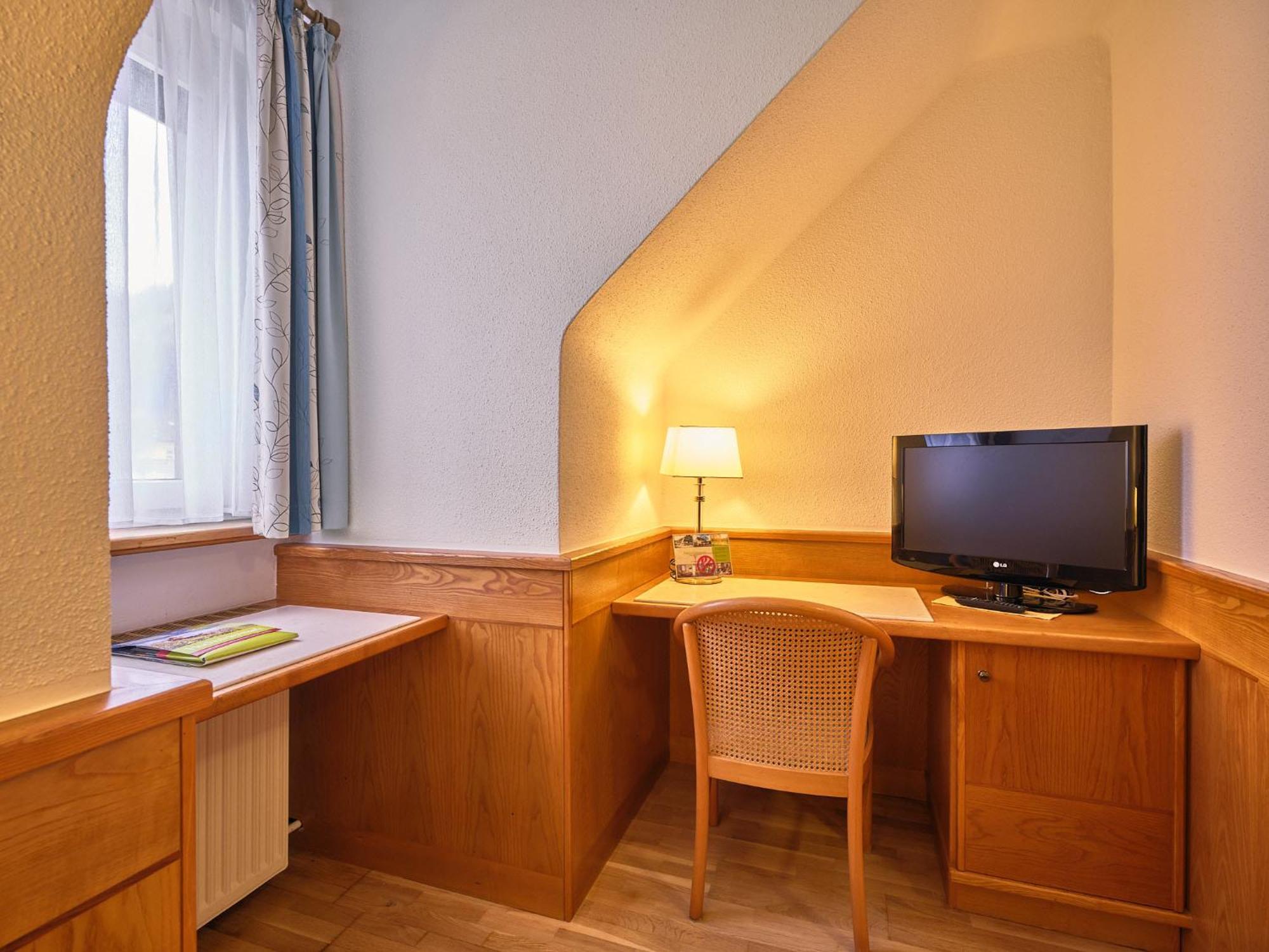 Pension Ehrenfried - Hotel Garni Kindberg 部屋 写真