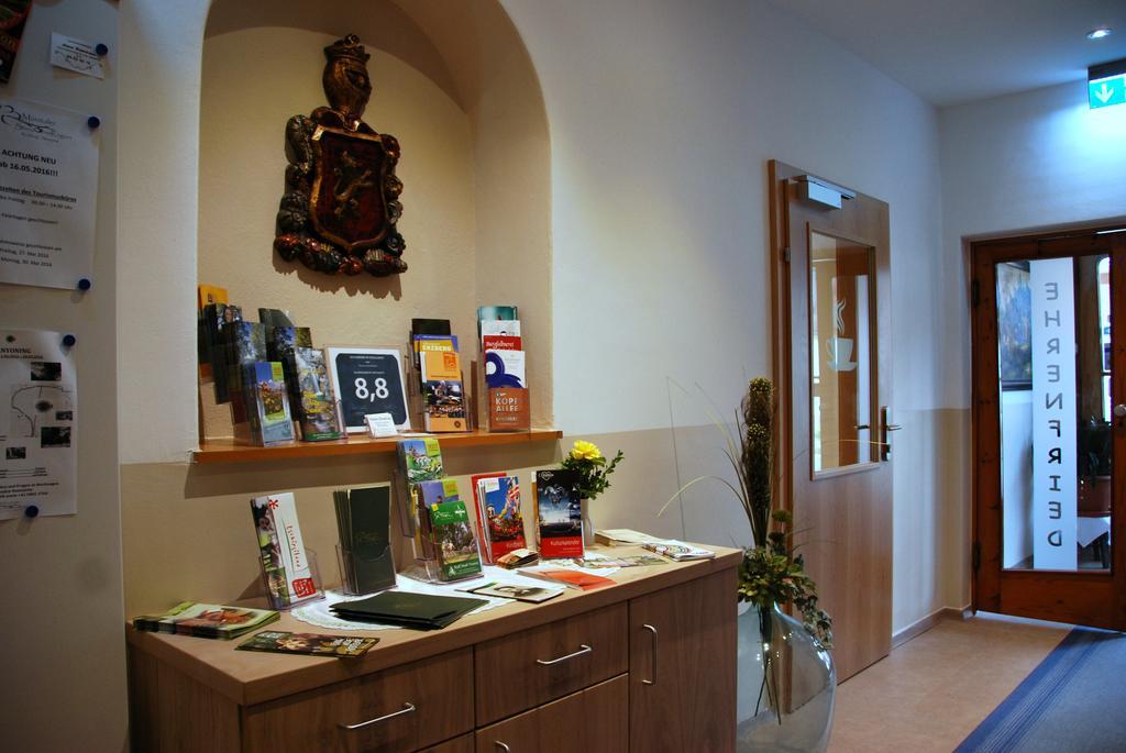 Pension Ehrenfried - Hotel Garni Kindberg エクステリア 写真